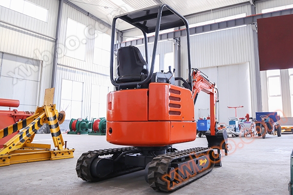 无尾型全液压挖掘机