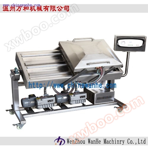Tilted fully automatic vacuum packaging machine