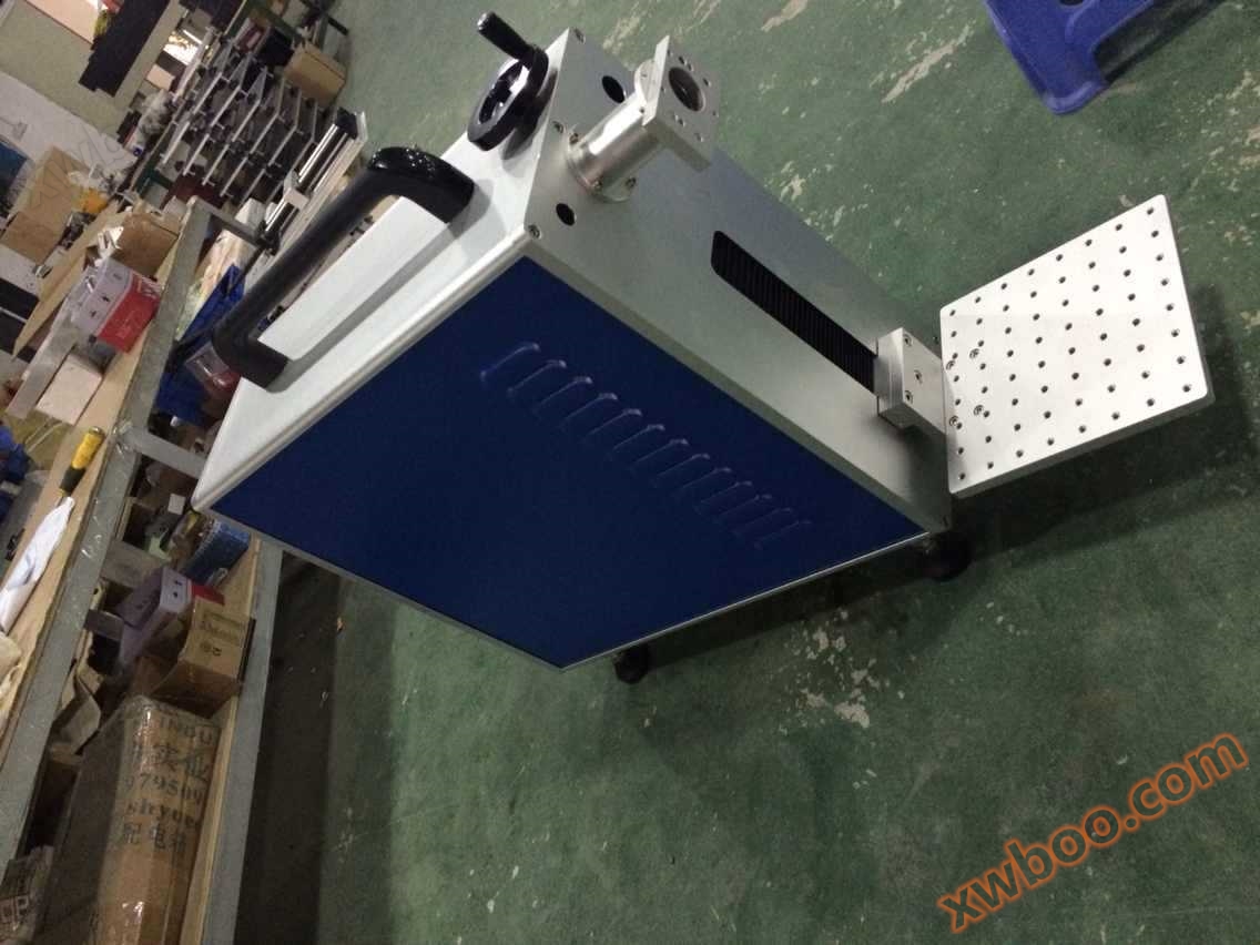 Máquina portátil de marcado láser (26)