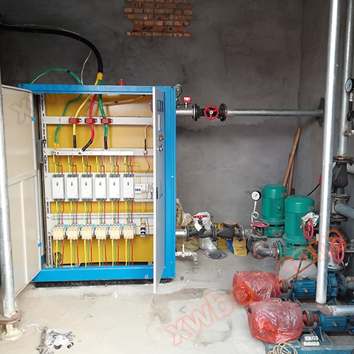 Thermal storage electric hot water boiler
